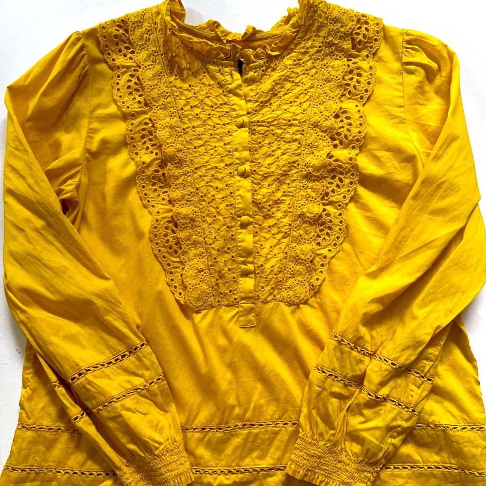 Jcrew popover with frills! Excellent condition
